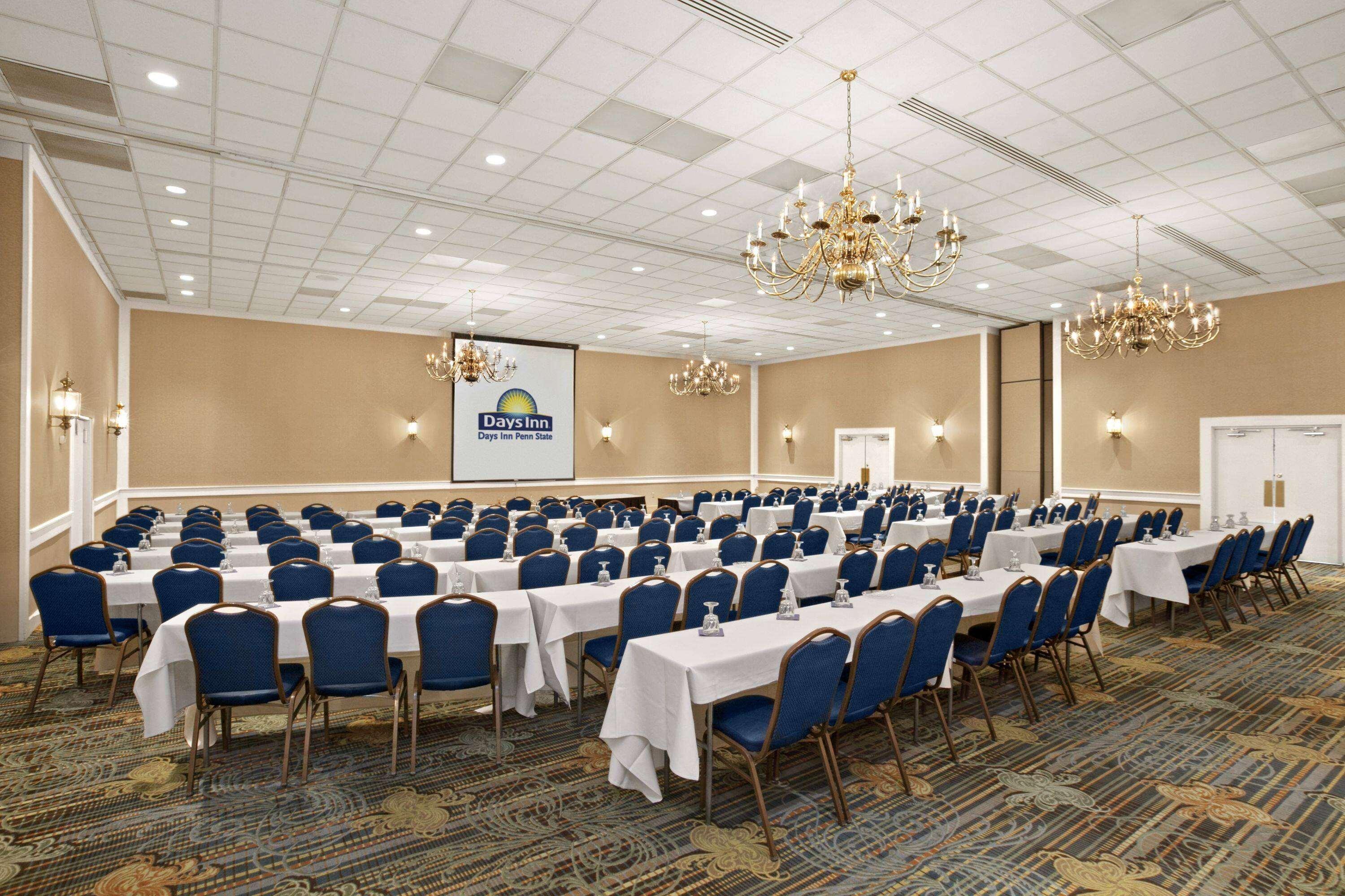 Days Inn By Wyndham Penn State State College Dış mekan fotoğraf